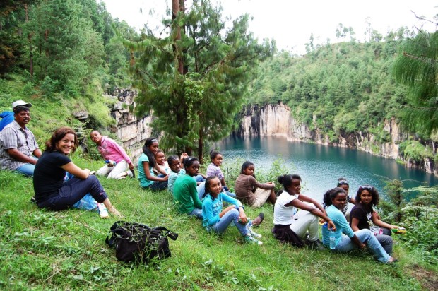 17 Lacul Tritriva Fete Orph