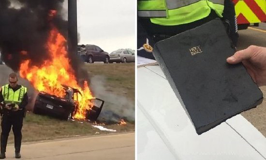 auto-se-incendia-biblia-intacta