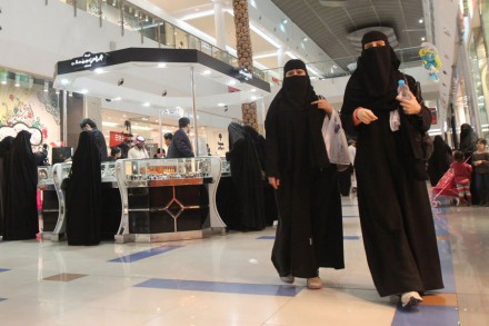 969494_1_0310-OSAUDIWOMEN_standard