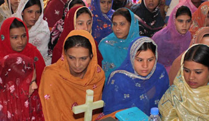 Pakistan-Christian-women