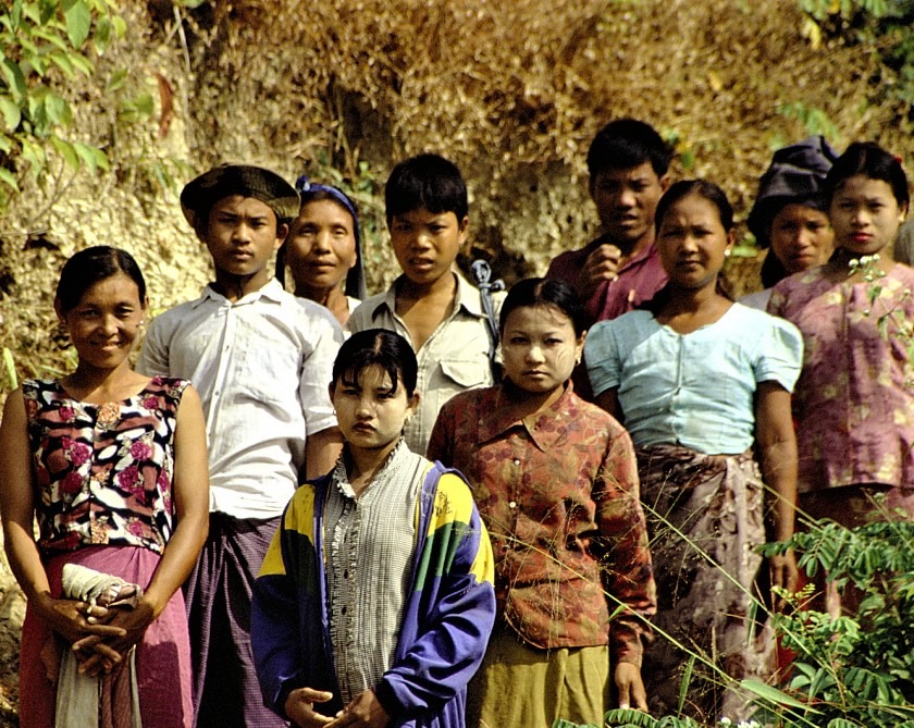 Creștini forțați să se convertească la budism în Myanmar